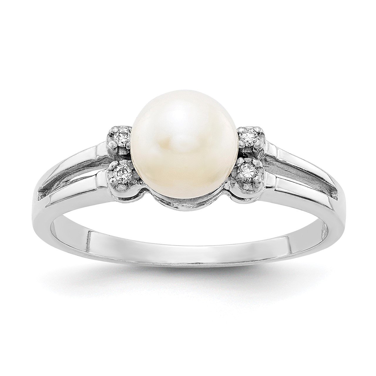14k White Gold 6mm FW Cultured Pearl AA Diamond ring