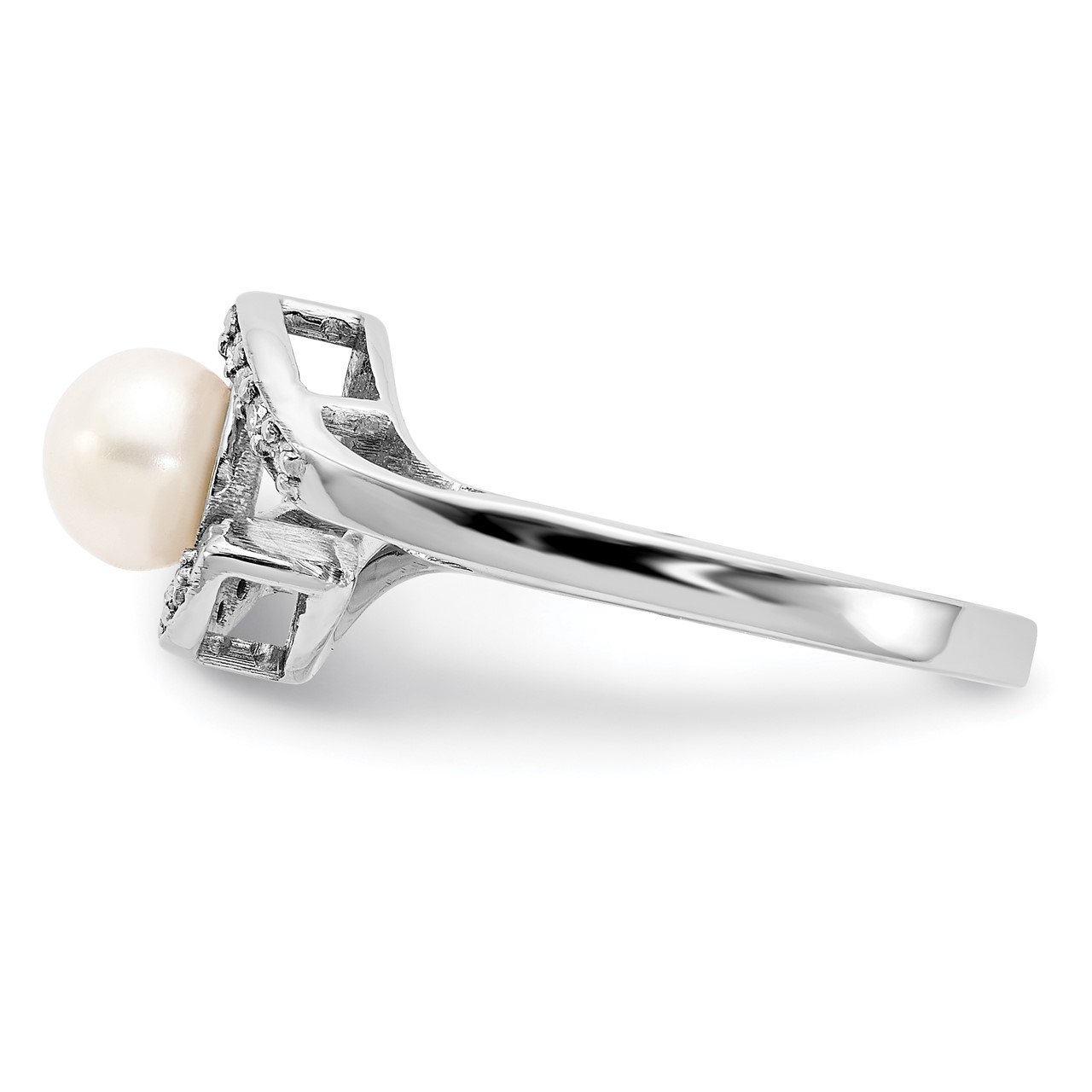 14k White Gold 5.5mm FW Cultured Pearl AA Diamond ring-2